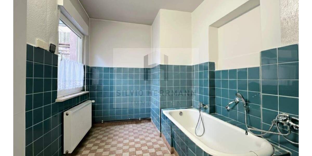 Ruhig und zentral - Einfamilienhaus auf weitläufigem Grundstück 5 zimmer