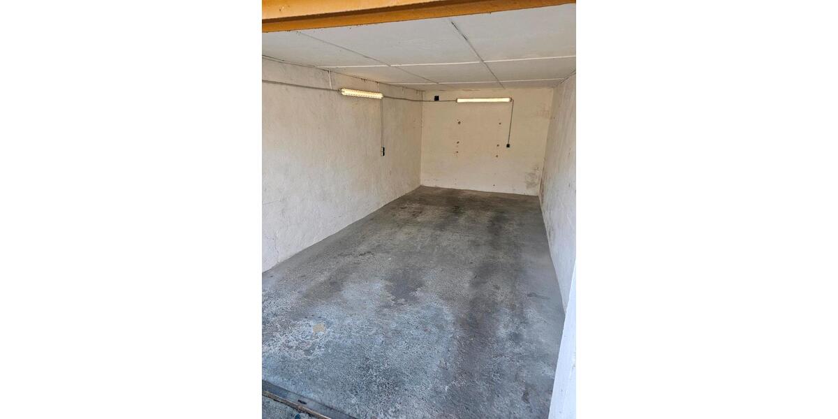 Garagen / Stellplätze Cottbus Spremberger Vorstadt - 90&euro; | Angebot:25966613