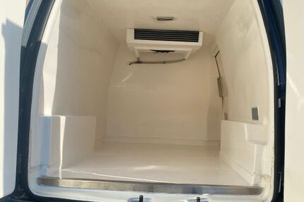 VW Caddy 68.611 km 26.999 &euro; Cottbus 03050