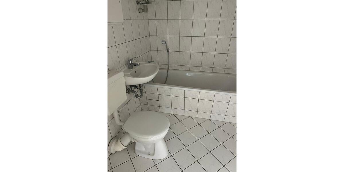 3 Zimmer Balkon und Altstadtnähe 3 zimmer