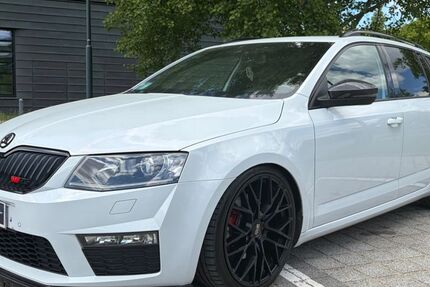 Skoda Octavia 118.000 km 15.900 &euro; Cottbus 03046