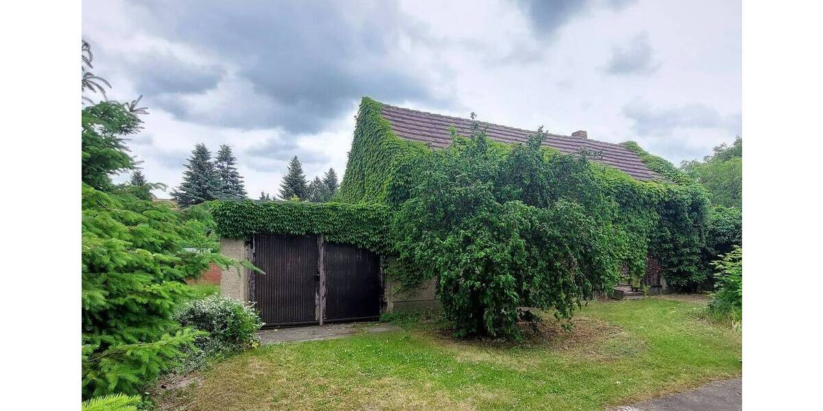 Großzügiges Einfamilienhaus mit Nebengelass im Cottbuser Süden zu verkaufen! 4 zimmer