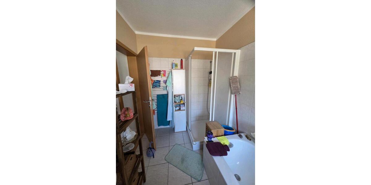 Etagenwohnung Cottbus - 2 Zimmer, 70 m&sup2;, 650&euro; | Angebot:26096113