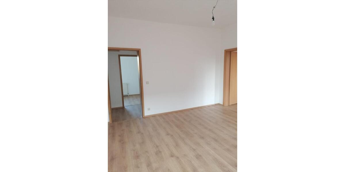 Etagenwohnung Neupetershain - 3 Zimmer, 68 m&sup2;, 408&euro; | Angebot:26381499