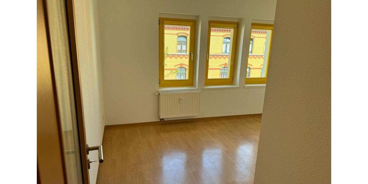 Etagenwohnung Forst (Lausitz) - 3 Zimmer, 78 m&sup2;, 460&euro; | Angebot:26624837