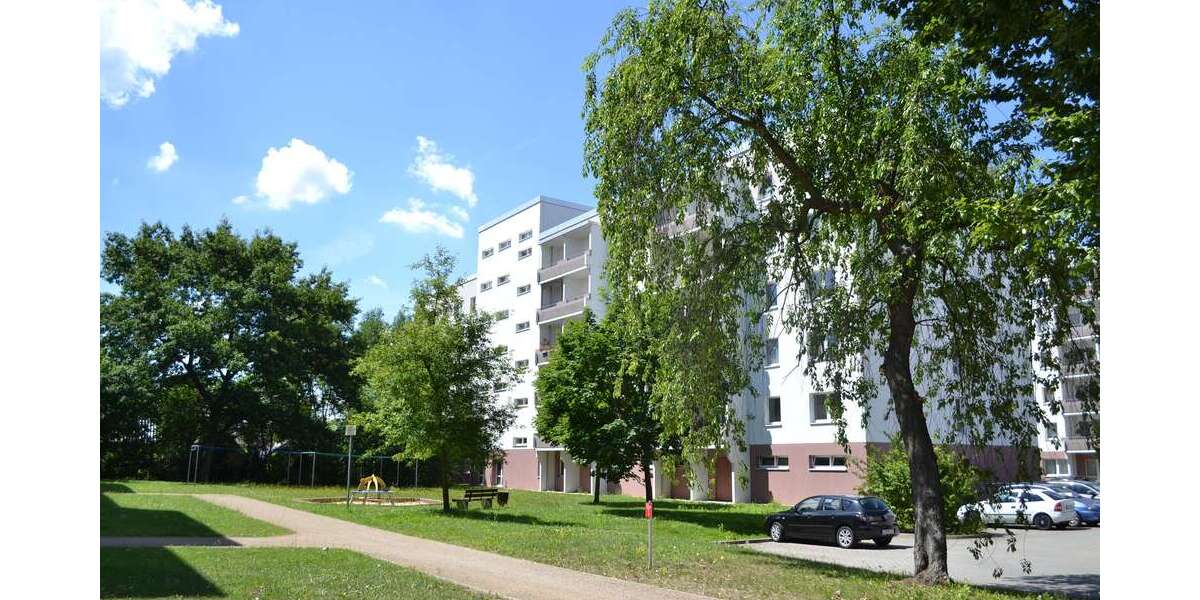 Wohnung zum Mieten in Schwarze Pumpe 440,25 € 67.73 m² 2 zimmer