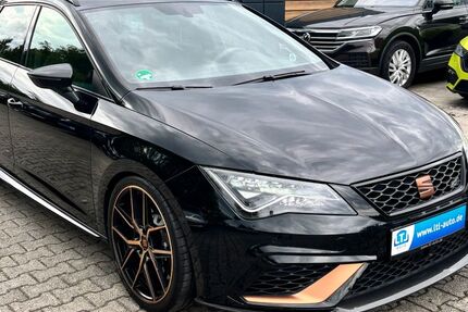 Seat Leon 82.000 km 24.999 &euro; Cottbus 03050