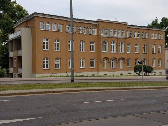 Etagenwohnung Cottbus Mitte - 2 Zimmer, 55 m&sup2;, 460&euro; | Angebot:26015813