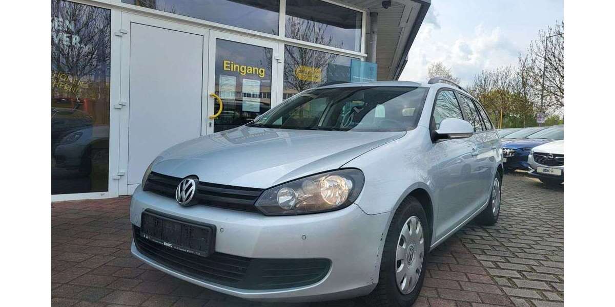 VW Golf 356.000 km 2.350 &euro; Lübbenau 03222