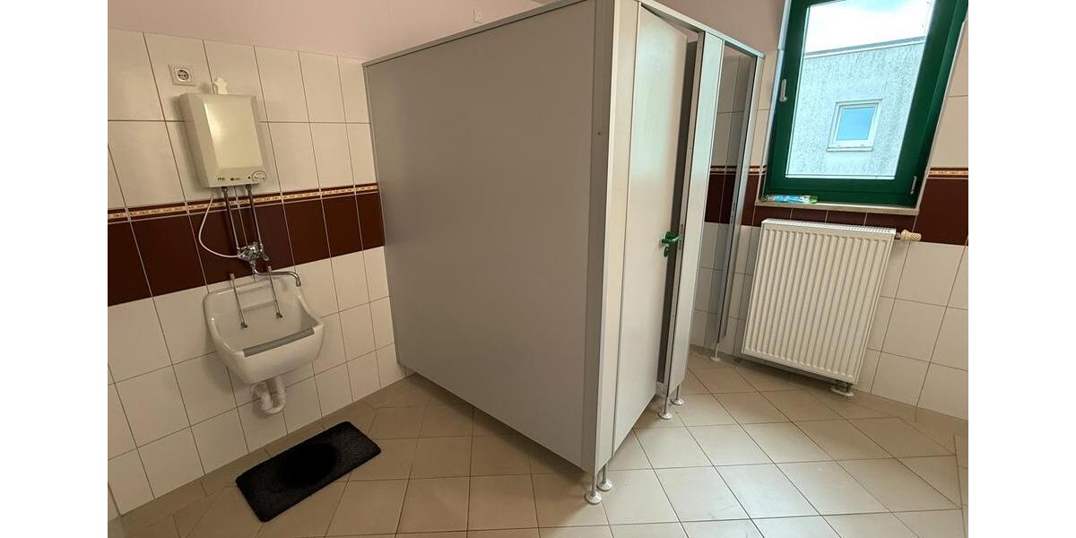 Große Gewerbeeinheit mit Glasfaseranschluss in Peitz zu vermieten! zimmer