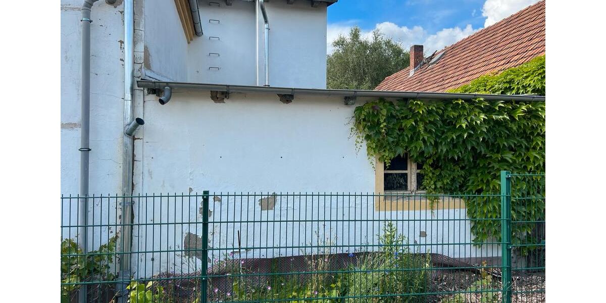 Villa Döbern - 10 Zimmer, 300 m&sup2;, 99.000&euro; | Angebot:27253473