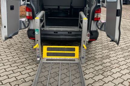 VW T5 Transporter 121.100 km 23.850 &euro; Cottbus 03050