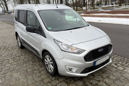 Ford Tourneo Connect 127.000 km 6.999 &euro; Großräschen 01983