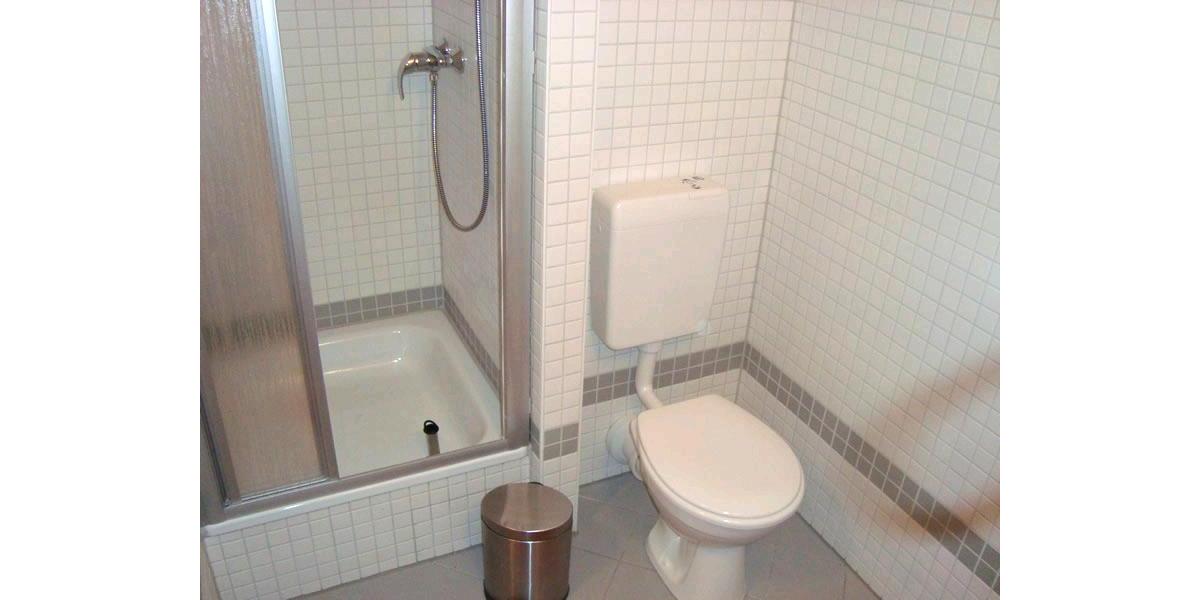 Etagenwohnung Cottbus - 1 Zimmer, 15 m&sup2;, 235&euro; | Angebot:24481520