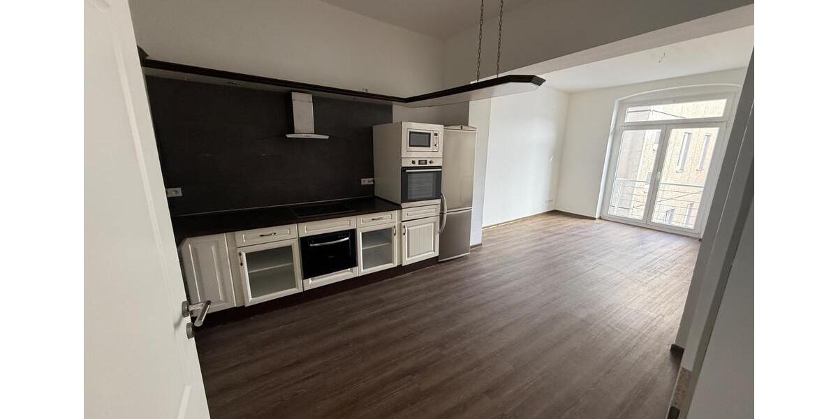 Etagenwohnung Cottbus - 4 Zimmer, 123 m&sup2;, 1.654&euro; | Angebot:26444334