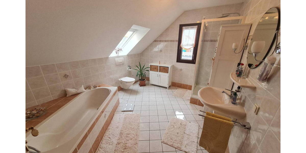 Einfamilienhaus Cottbus Döbbrick - 5 Zimmer, 118 m&sup2;, 415.000&euro; | Angebot:26555353