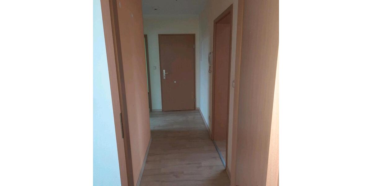 Dachgeschoßwohnung Spremberg - 4 Zimmer, 73 m&sup2;, 550&euro; | Angebot:14313182