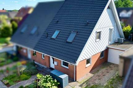 Großzügige Doppelhaushälfte wartet auf ihre neue Familie- Nur 15 Minuten bis zum Cottbuser Zentrum! - Haus Cottbus Döbbrick | Angebot:27540146
