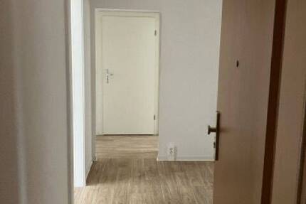 Nachmieter für schicke 3-RaumWohnung mit Dusche gesucht