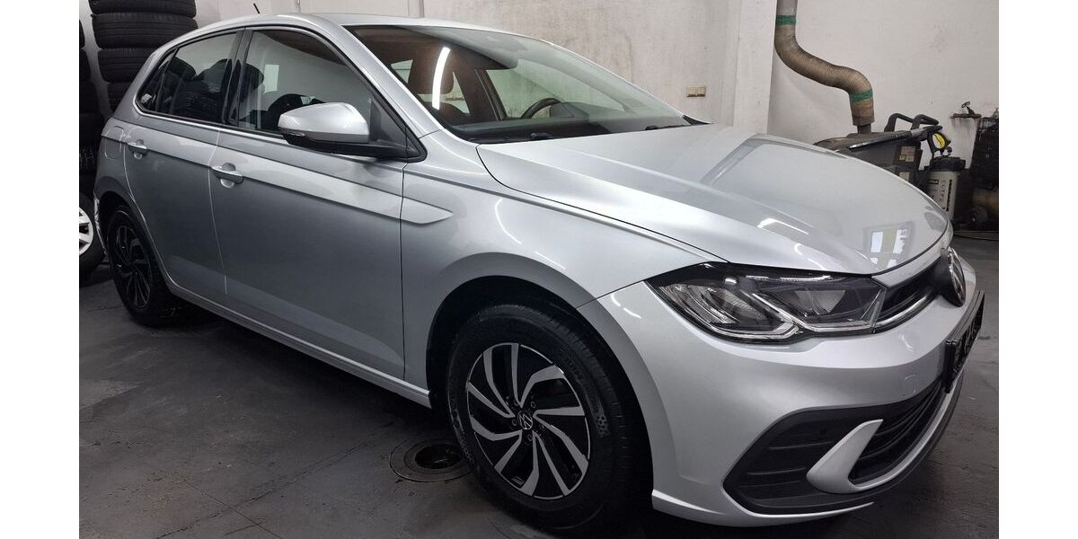 VW Polo 58.018 km 13.990 € Cottbus 03042