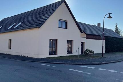 Haus Spremberg - 7 Zimmer, 220 m&sup2;, 259.000&euro; | Angebot:19879375