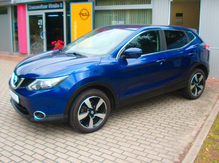 Nissan Qashqai 67.800 km 13.650 € Cottbus 03044