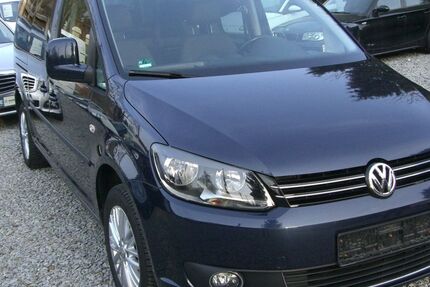 VW Caddy 146.000 km 23.990 &euro; Vetschau 03226
