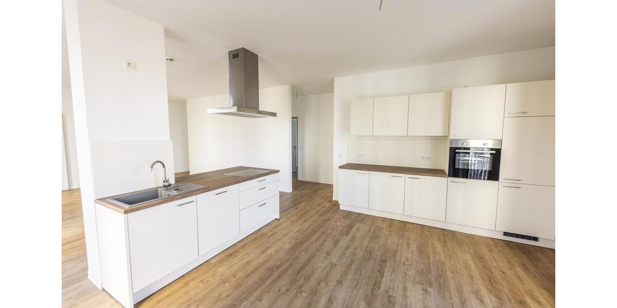 Etagenwohnung Cottbus Sachsendorf - 3 Zimmer, 152 m&sup2;, 1.987&euro; | Angebot:25962650