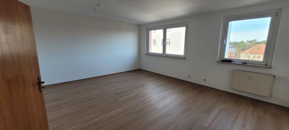 Etagenwohnung Cottbus Sachsendorf - 2 Zimmer, 77 m&sup2;, 639&euro; | Angebot:25087552