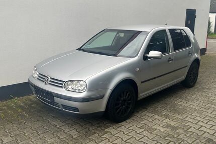 VW Golf 173.700 km 1.990 € Cottbus 03042