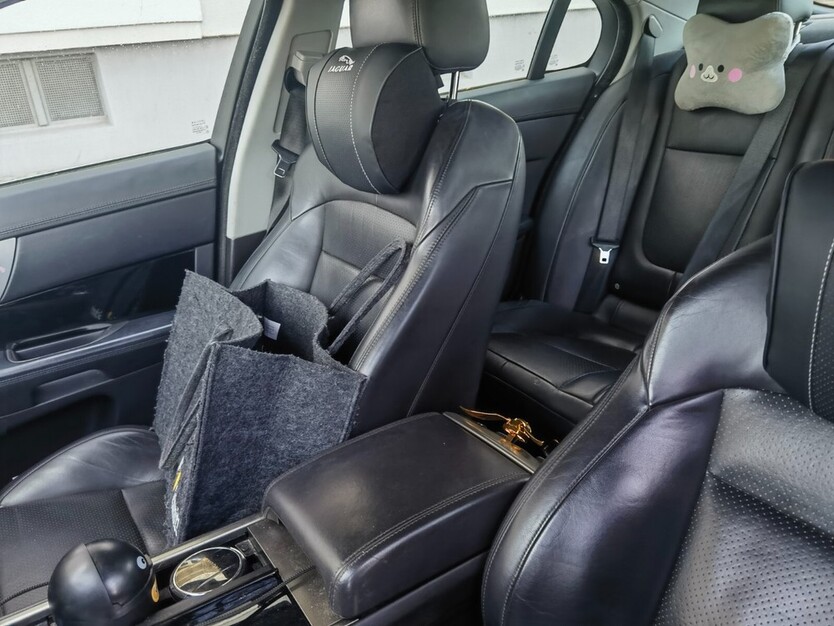 Jaguar XF 220.000 km 6.000 € Cottbus 03046