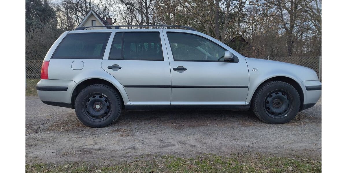 VW Golf 192.300 km 1.990 &euro; Drebkau 03116