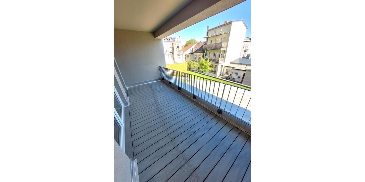 Etagenwohnung Cottbus - 4 Zimmer, 106 m&sup2;, 1.325&euro; | Angebot:25499140