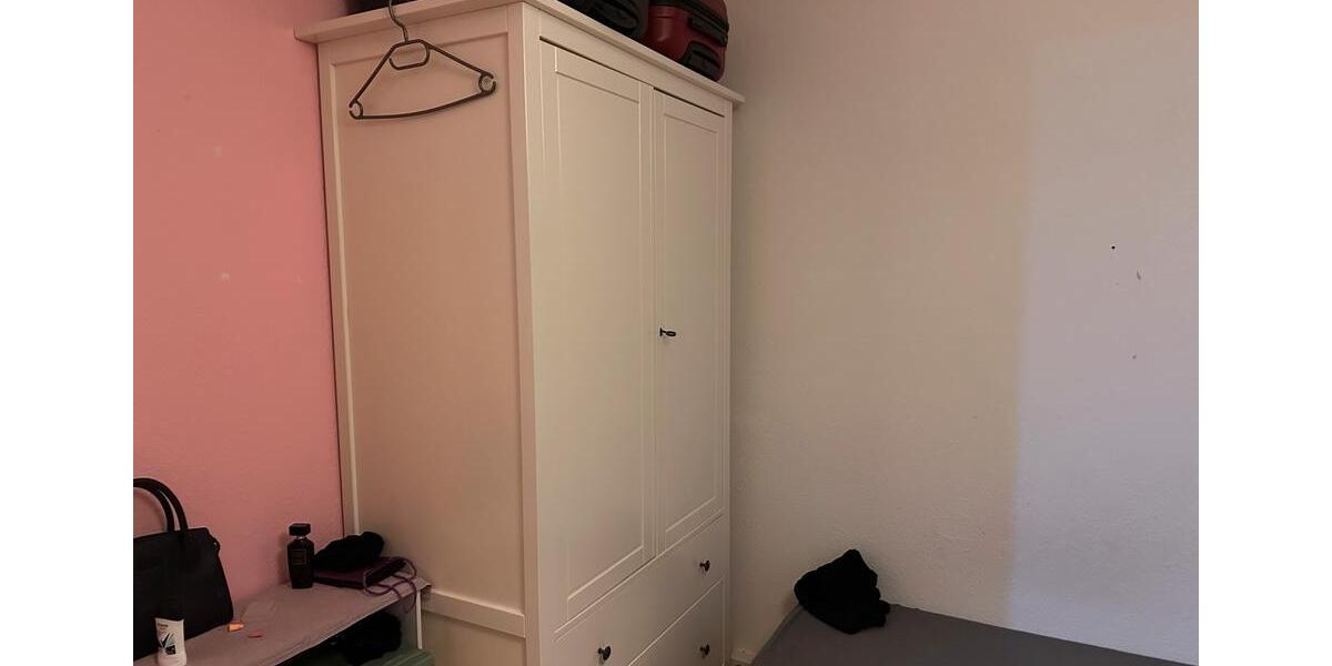 Etagenwohnung Cottbus - 2 Zimmer, 46 m&sup2;, 475&euro; | Angebot:26004852