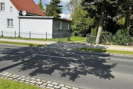 Nettes EF Haus mit Nebengelass und Garagen in Döbern 4 zimmer