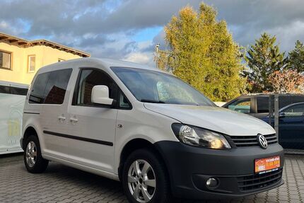 VW Caddy 95.700 km 10.499 € Cottbus 03050
