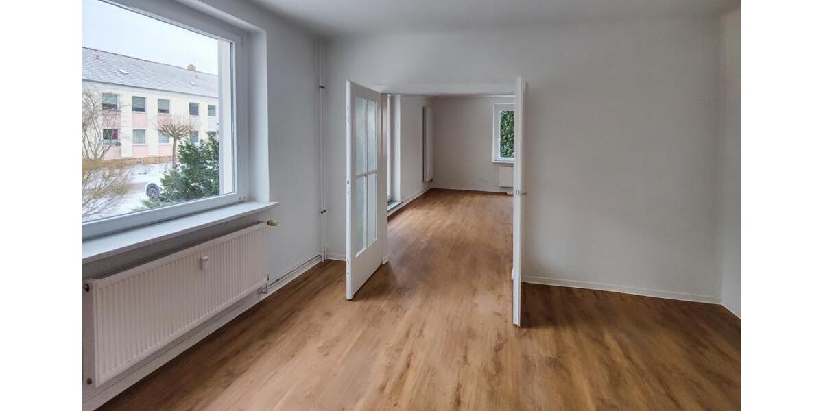 Erdgeschoßwohnung Jänschwalde Kolonie - 4 Zimmer, 87 m&sup2;, 456&euro; | Angebot:24748604