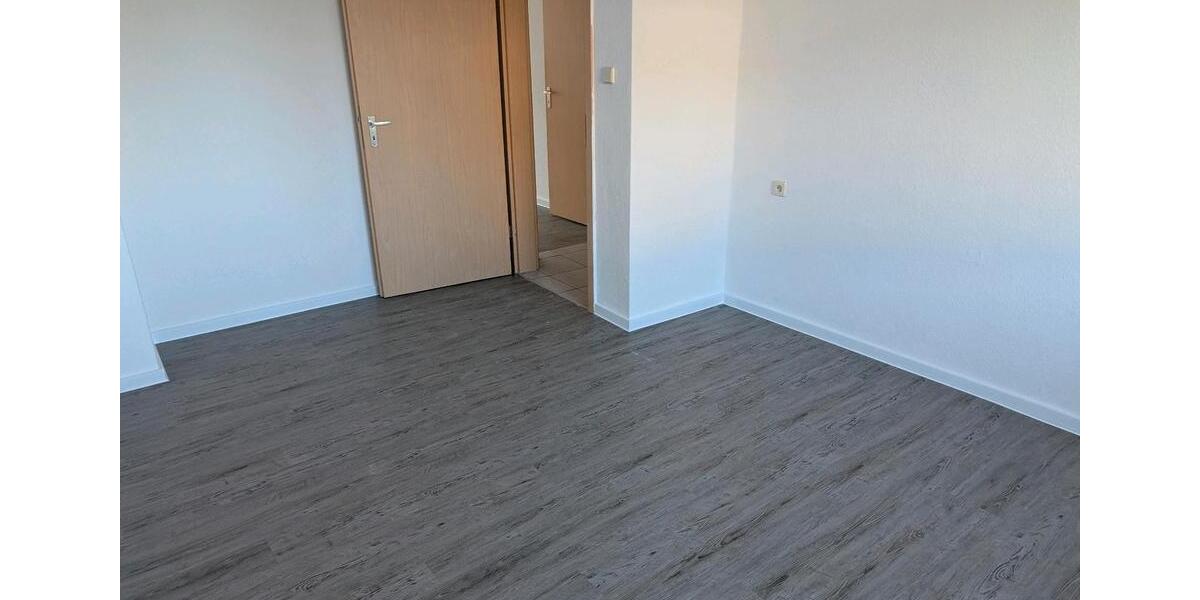 4 Raum Wohnung mit Balkon 4 zimmer