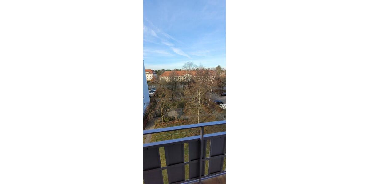 Etagenwohnung Cottbus Sachsendorf - 2 Zimmer, 77 m&sup2;, 639&euro; | Angebot:25087552