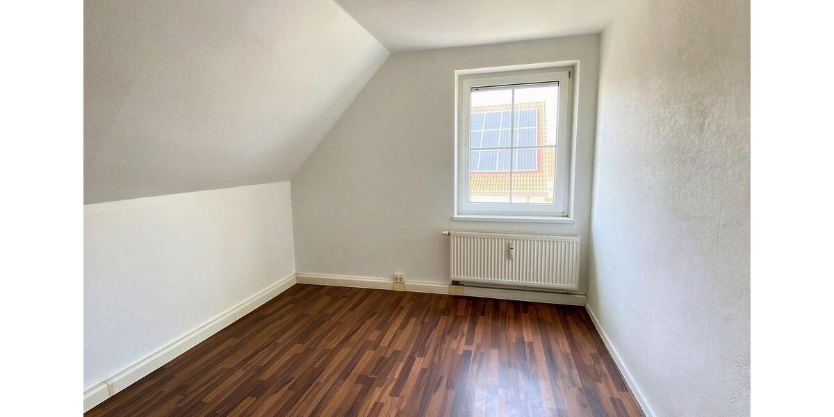 Etagenwohnung Forst (Lausitz) - 2 Zimmer, 50 m&sup2;, 243&euro; | Angebot:26279796