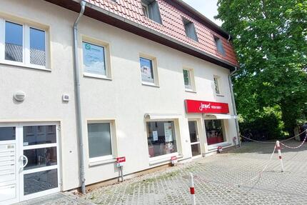 140 m² große Büro- oder Gewerbeeinheit mit Fahrstuhl am Carl-Thiem-Klinikum zu vermieten! zimmer
