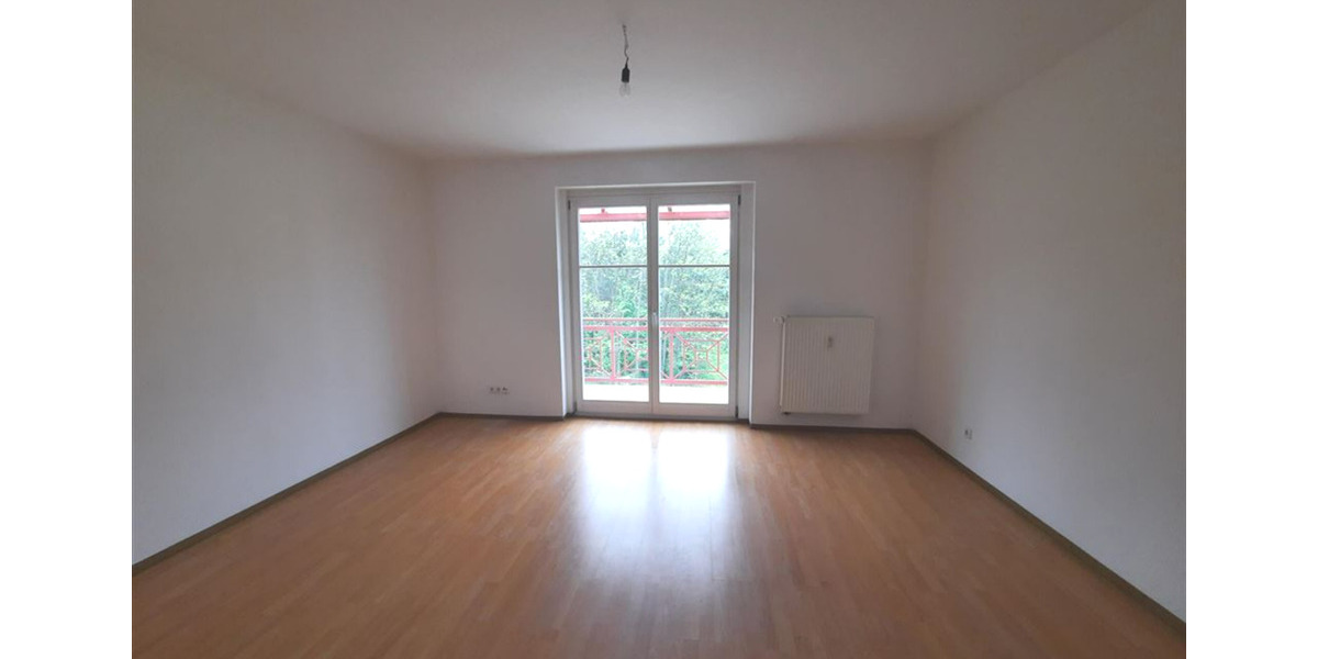 Etagenwohnung Welzow - 3 Zimmer, 84 m&sup2;, 454&euro; | Angebot:19443360