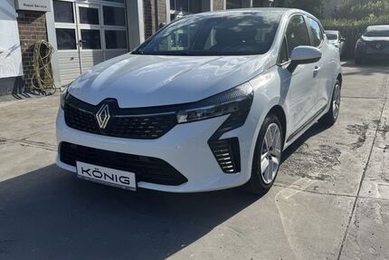 Renault Clio 13.040 km 15.499 &euro; Cottbus 03044