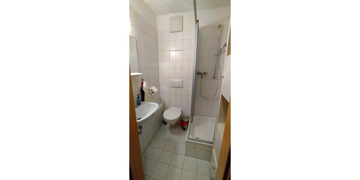 Erdgeschoßwohnung Cottbus Brunschwig - 1 Zimmer, 27 m&sup2;, 300&euro; | Angebot:26301772