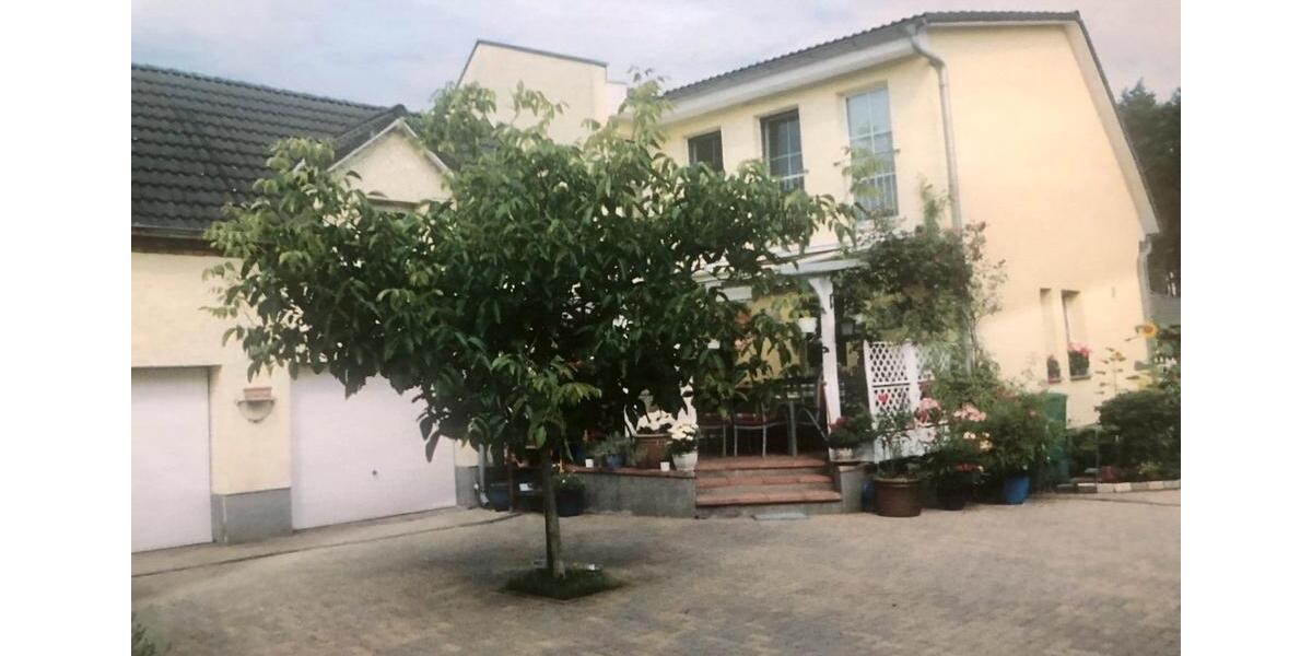 Einfamilienhaus Kolkwitz - 3.5 Zimmer, 137 m&sup2;, 1.200&euro; | Angebot:25926010