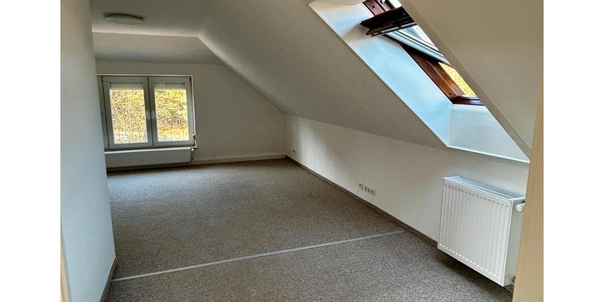 Dachgeschosswohnung 1 zimmer