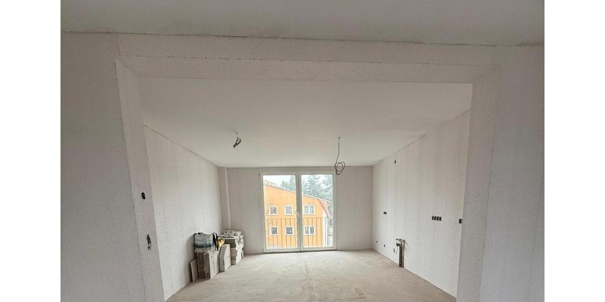 Etagenwohnung Cottbus - 5 Zimmer, 102 m&sup2;, 280.000&euro; | Angebot:25269216