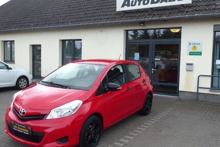 Toyota Yaris 30.504 km 8.485 € Jaenschwalde 03197
