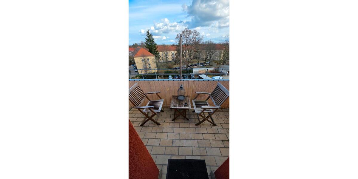 Dachgeschoßwohnung Cottbus Spremberger Vorstadt - 2 Zimmer, 52 m&sup2;, 580&euro; | Angebot:25944243