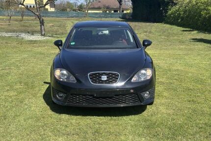 Seat Leon 166.000 km 3.250 &euro; Vetschau 03226